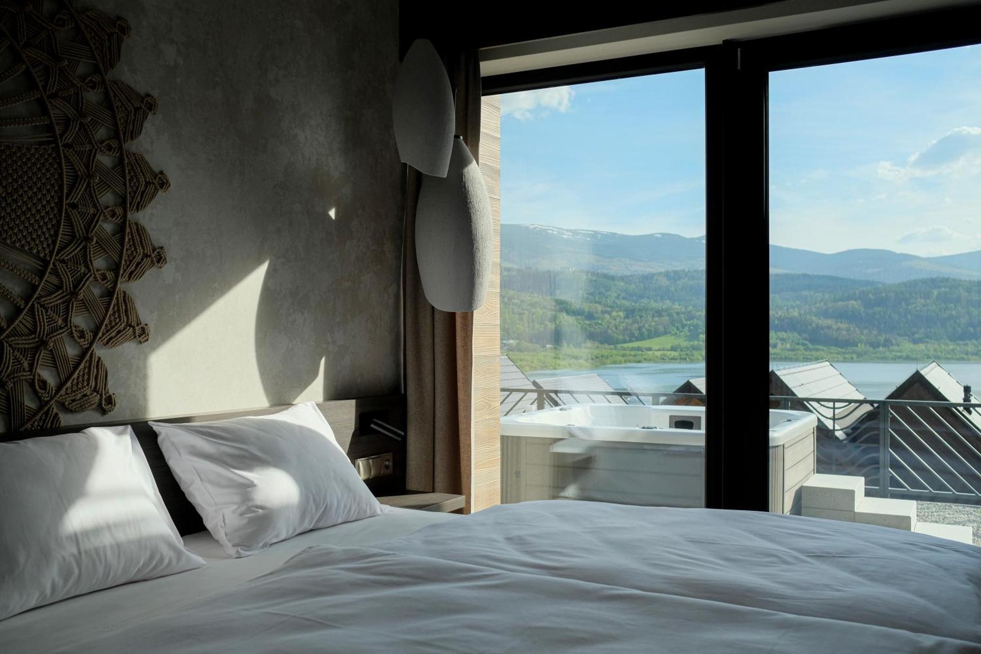 Wille W Lake Hill Karkonosze Resort & Spa Sosnowka  Exterior photo